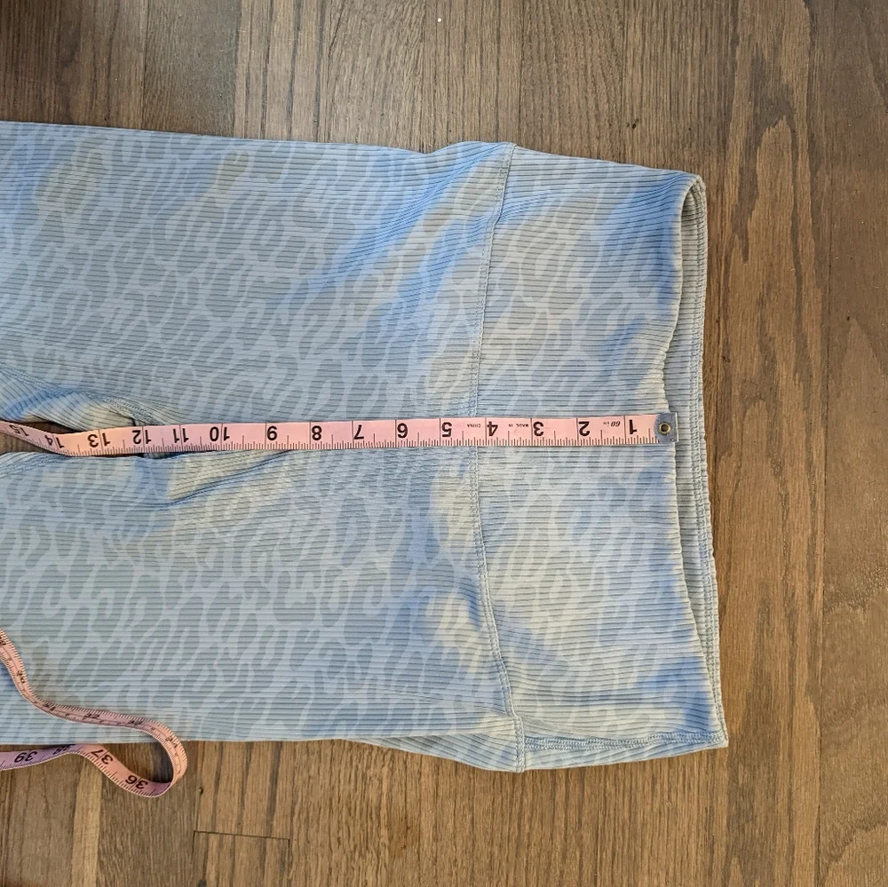 Carbon38 ribbed leopard leggings - Picture 9 of 9